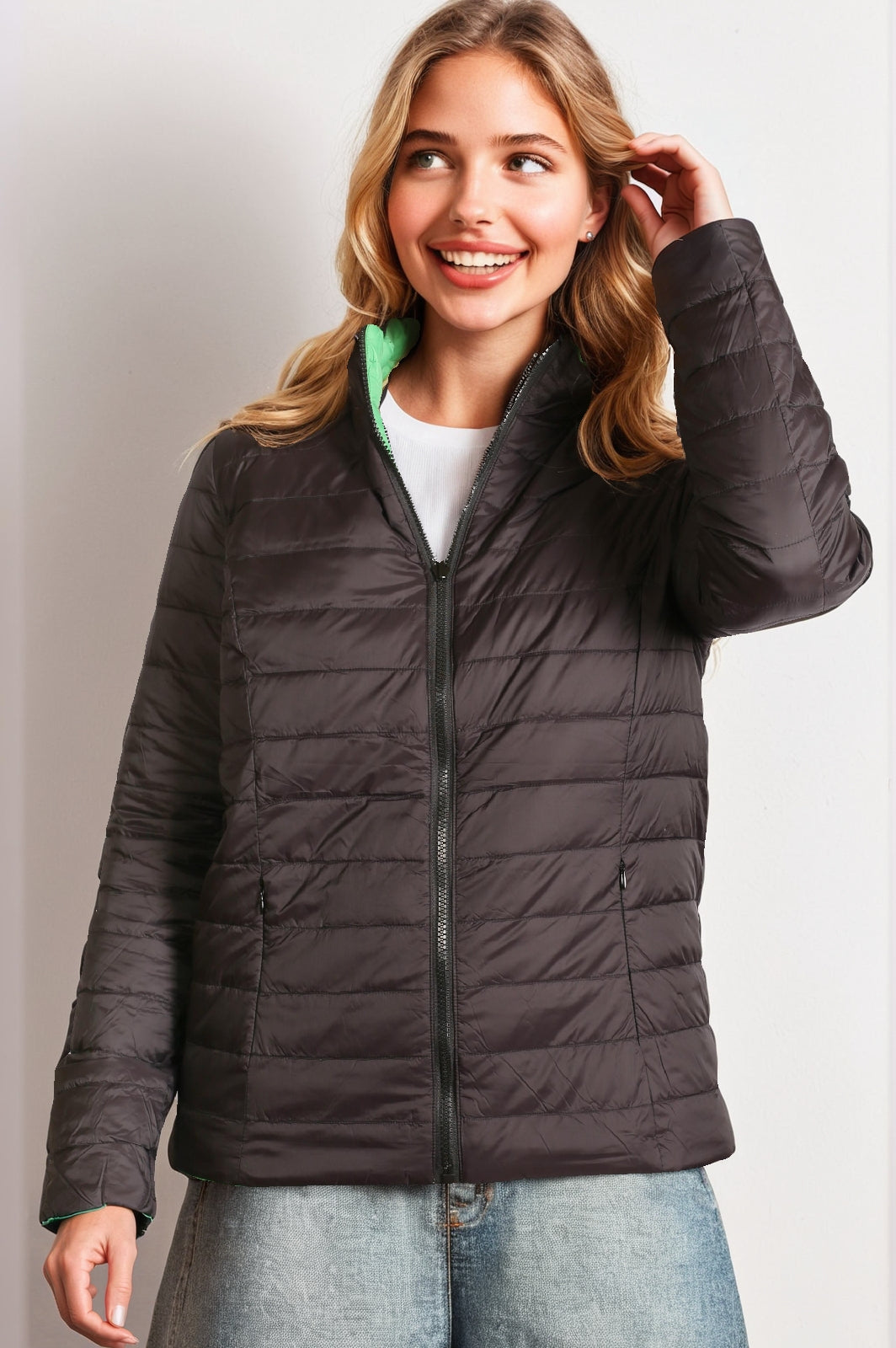 Women's Reversible Short Down Jacket – Toxic Green & Black