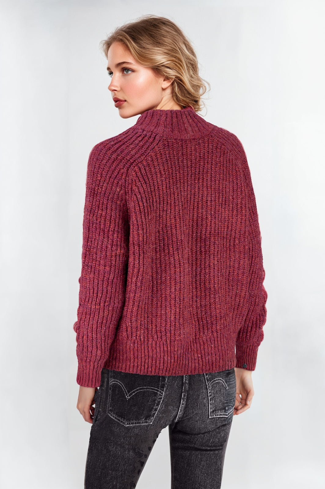 Women's Wine Detailed Collar Cable Knit Jumper