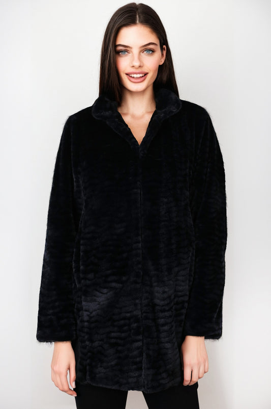 Women's Black Faux Fur Jacket – Luxurious & Cozy